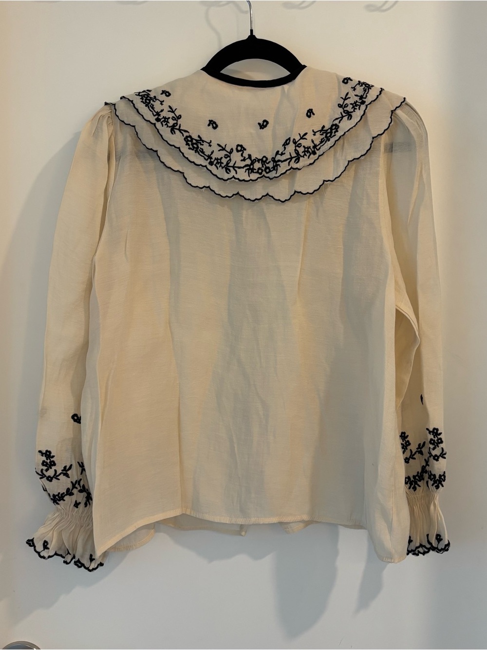 Embroidered Cream Tie-Neck Blouse with Scalloped Collar - Picture 3 of 3